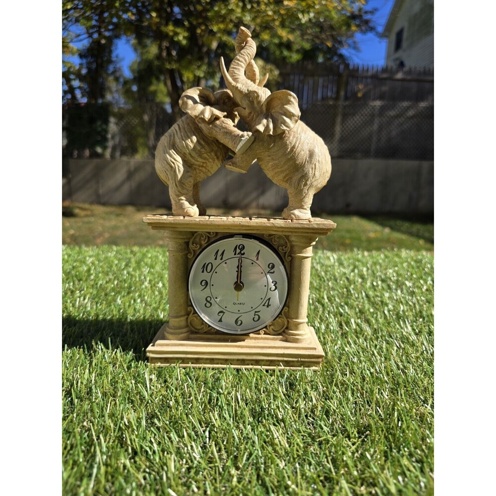 Standing Elephants Clock Mantle Free Standing Ivory Resin 10" Battery Operated